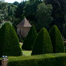 click here to see an enlargement of this photograph